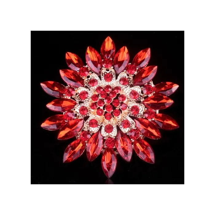 Grande fleur de marguerite - broche en cristal