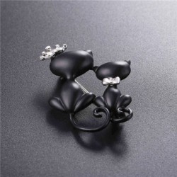 Double cat with crown - broochBrooches