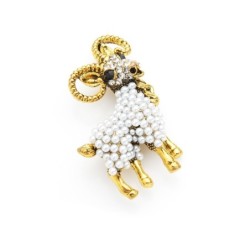 Golden goat with pearls - vintage broochBrooches