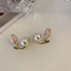 Tulip / pearl - stud earringsEarrings