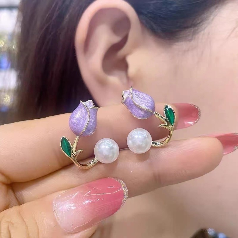 Tulip / pearl - stud earringsEarrings