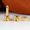 Boucles d'oreilles élégantes en or - avec zircon carré