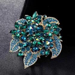 Broche fleur en cristal vert