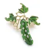 Concombre en cristal vert - broche