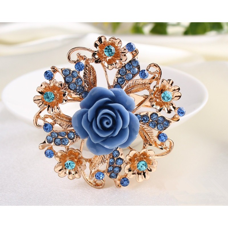 Resin rose flower with crystals - pin broochBrooches