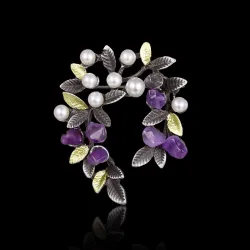 Feuille d'arbre violette avec perles - broche broche