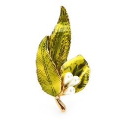 Green leaf with pearls - broochBrooches