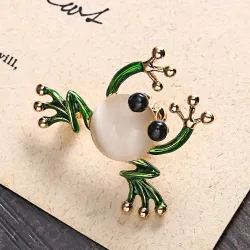 Broche grenouille verte