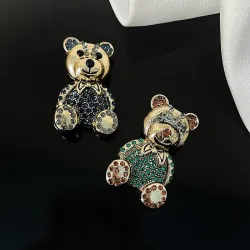 Crystal bear broochBrooches