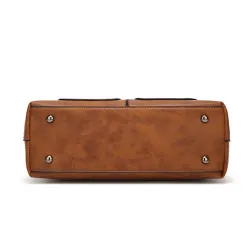 Elegant leather shoulder bagBags
