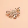 Broche abeille en cristal