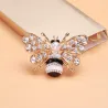 Broche abeille en cristal