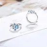 Boucles d'oreilles créoles en argent - motif patte de chat en cristal