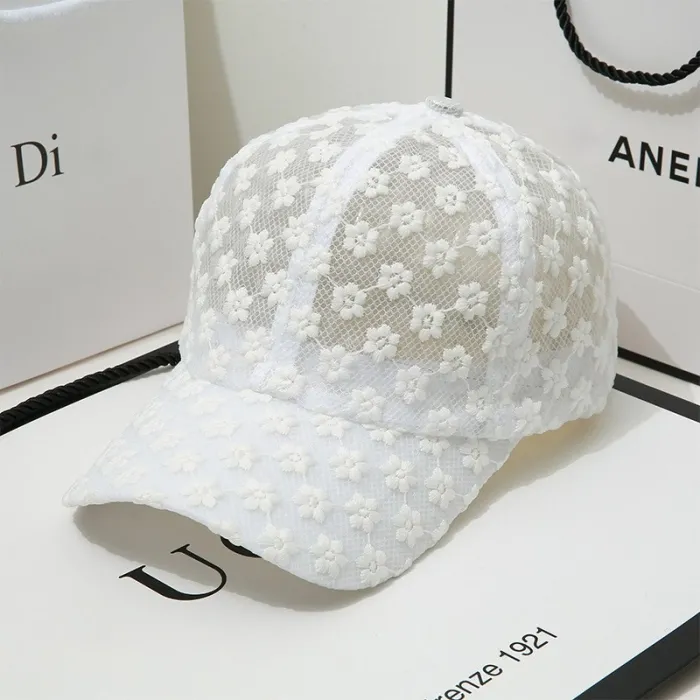 Summer baseball cap - flowery laceHats & Caps