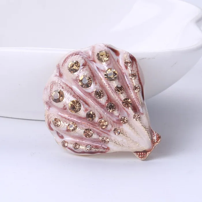 Coquille de cristal - broche élégante