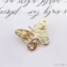 Papillon coquillage blanc - avec une perle - broche