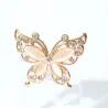 Broche papillon en cristal