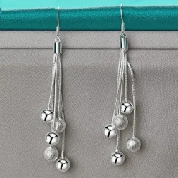 Boucles d'oreilles longues en argent - chaînes avec perles