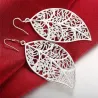 Boucles d'oreilles en argent en forme de feuille