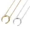 Collier pendentif demi-lune