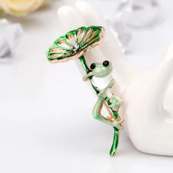 Broche avec lotus / grenouille
