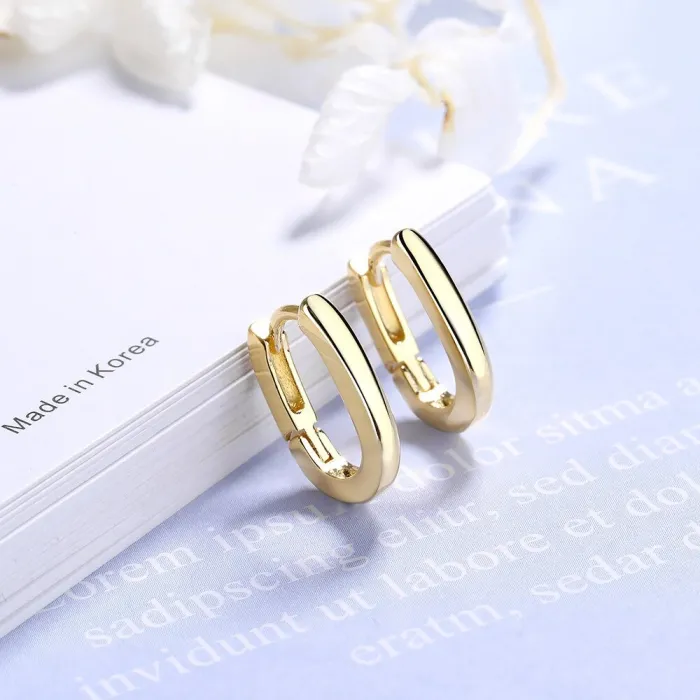 Petites boucles d'oreilles géométriques