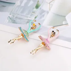 Ballet dancer - enamel broochBrooches
