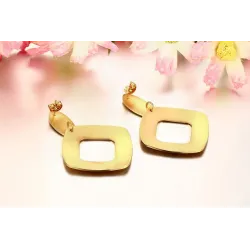 Boucles d'oreilles en or géométriques