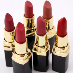 Rouge à lèvres matte longue durée