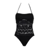 Un maillot de bain avec poussoir