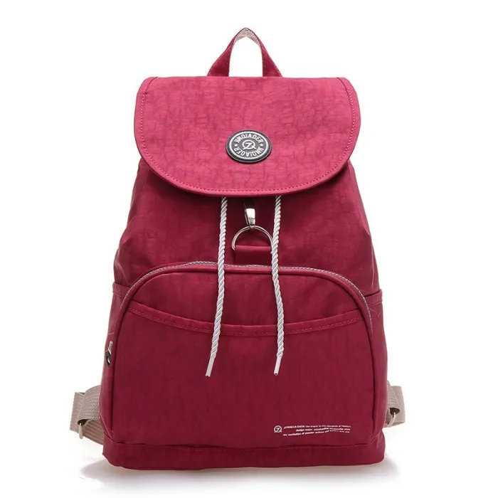Sac à dos en nylon étanche à la mode