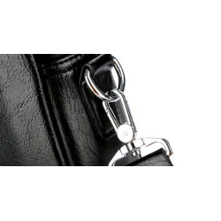 Elégant grand sac à bandoulière en cuir