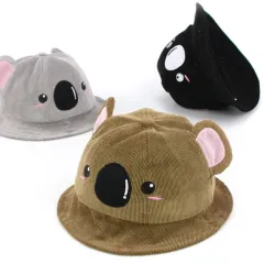 Chapeau bébé avec visage koala
