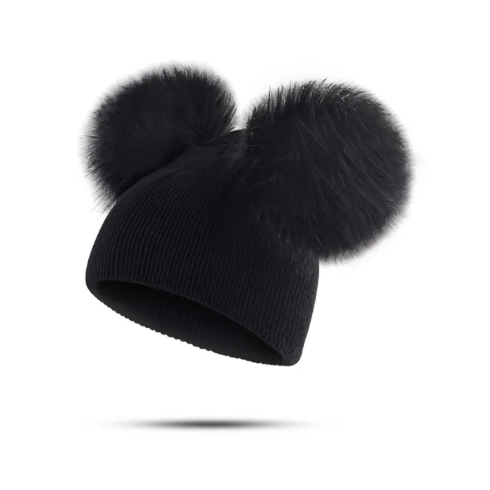 Chapeau d'hiver pour enfants avec pom pom