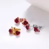 Boucles d'oreilles en or avec rose rouge