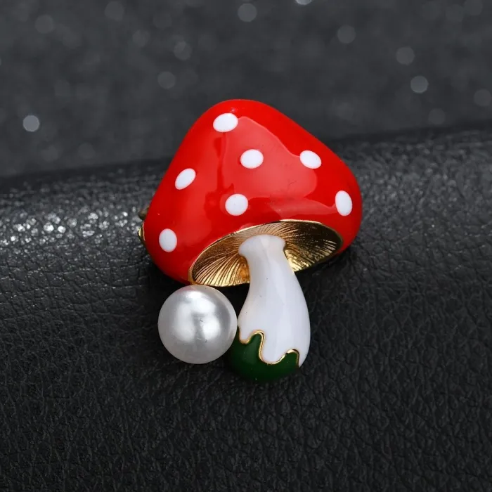 Champignon avec perle - broche élégante