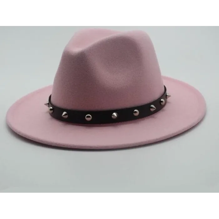 Chapeau élégant avec bord & rivets