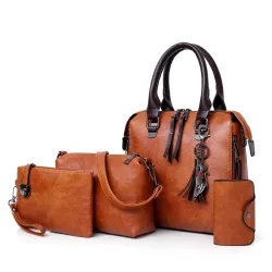 Elegant leather handbag - 4 pieces setSets
