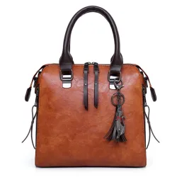 Sac à main en cuir élégant - 4 pièces