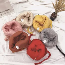 Chapeau d'hiver avec petites cornes de rennes et oreilles - chapeau tricoté pour les enfants