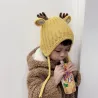 Chapeau d'hiver avec petites cornes de rennes et oreilles - chapeau tricoté pour les enfants
